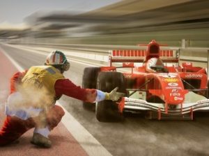 Fartfyllda motorsporter i dagens samhälle